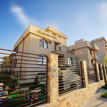 Coquette Villa Mamaia Nord ナボダリ エクステリア 写真