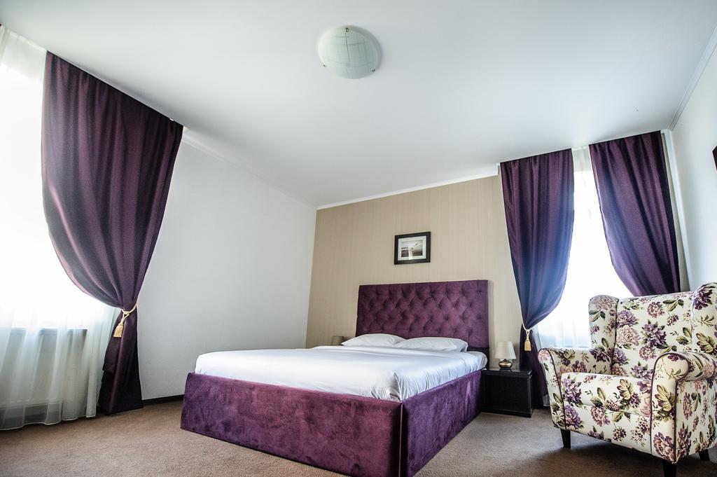 Coquette Villa Mamaia Nord ナボダリ エクステリア 写真